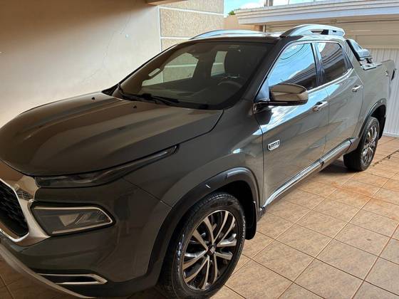 FIAT TORO 2.0 16V TURBO DIESEL RANCH 4WD AT9